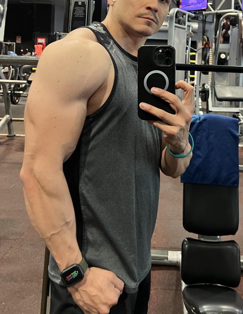 635571768: Chico busca chica en Barcelona