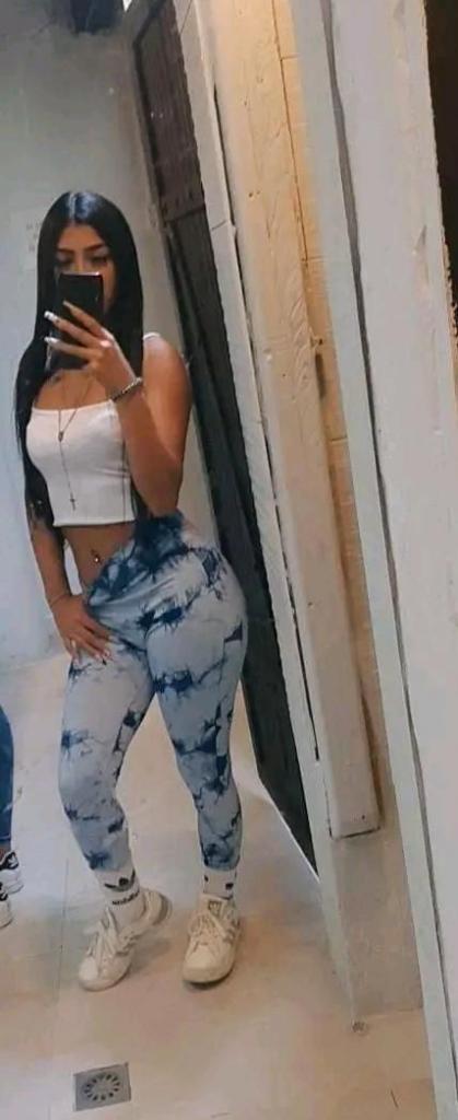 Chica busca chico en Barcelona: 