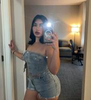 632946743: Chica busca chico en Gerona