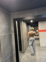 692756755: Chico busca chica en Valencia