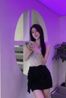 637781915: Chica busca chico en Barcelona