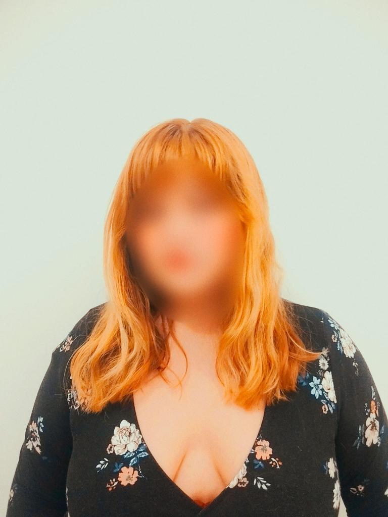 674983399: Chica busca chico en Barcelona