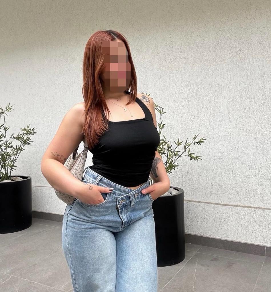 654967354: Chica busca chico en Asturias