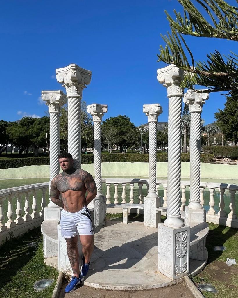 Chico busca chica en Alicante: 