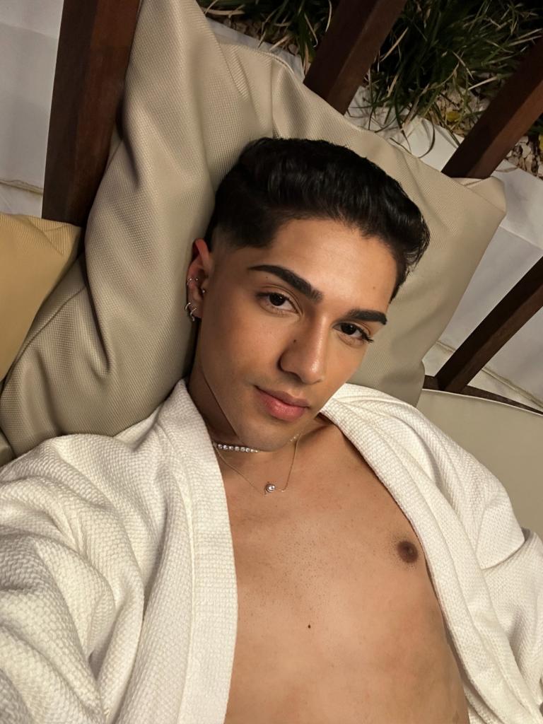 Chico busca chica en Barcelona: 