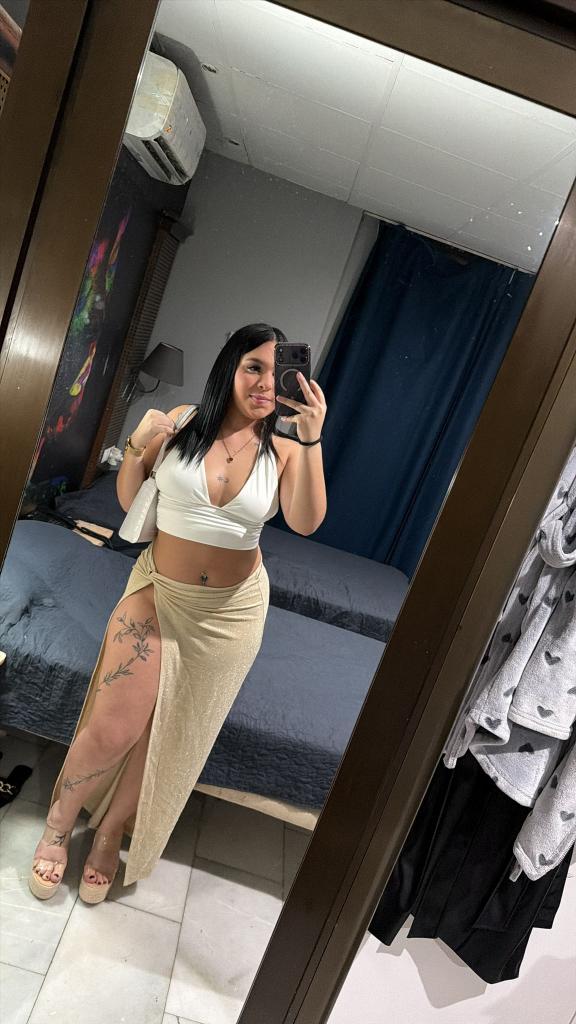 Chica busca chico en Granada: 