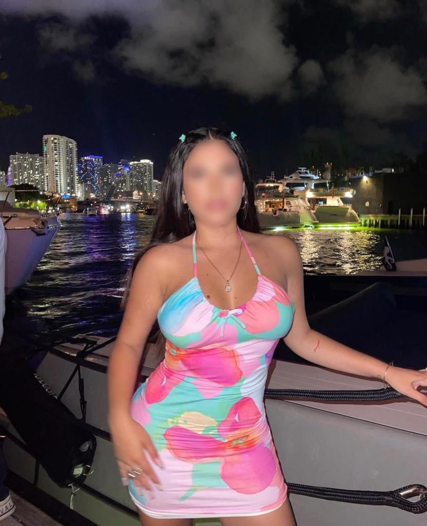 Chica busca chico en La Coruña: 