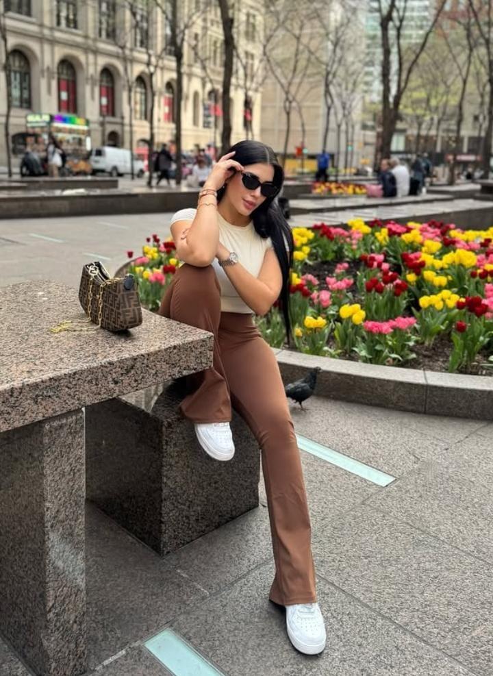 670847415: Chica busca chico en Mallorca