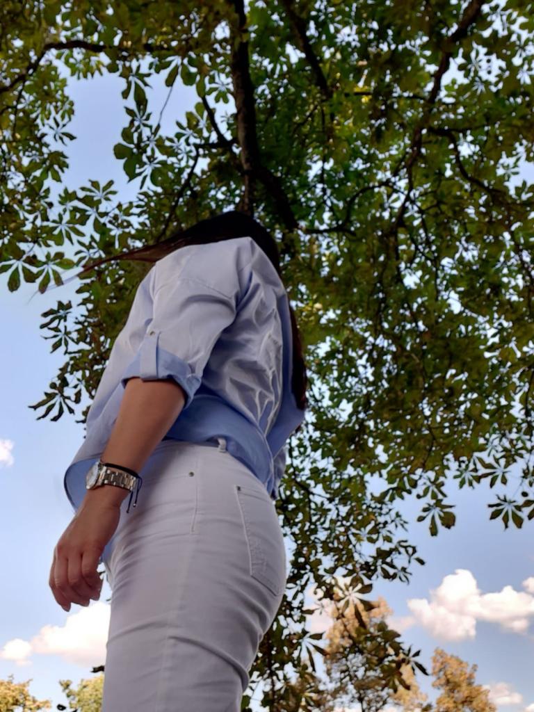 623143895: Chica busca chico en Cantabria