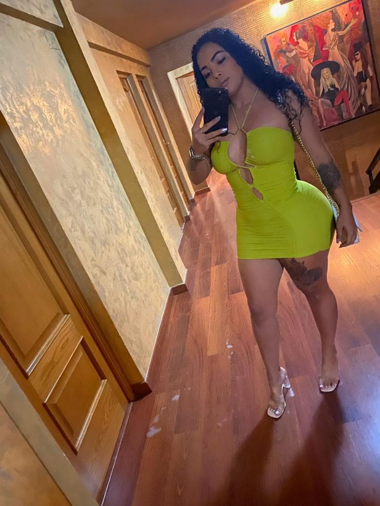 Chica busca chico en Alicante: 