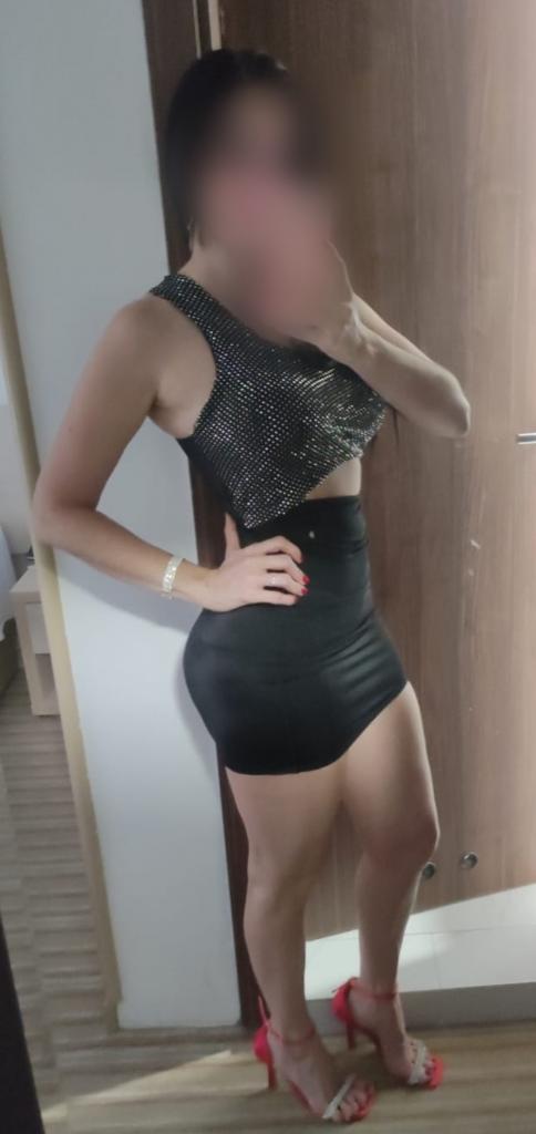 637107045: Chica busca chico en Las Palmas