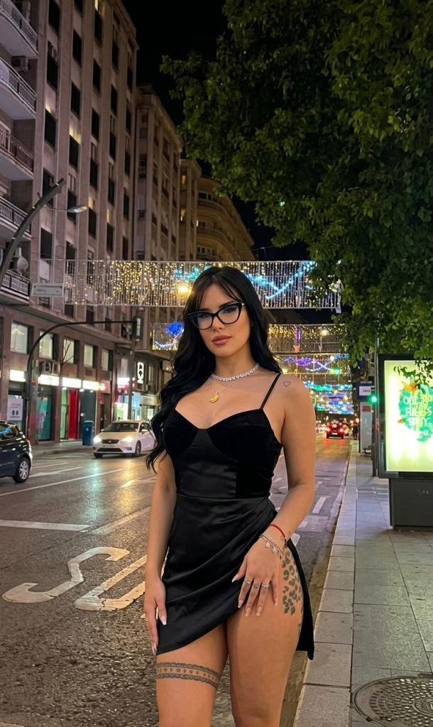 Chica busca chico en Murcia: 