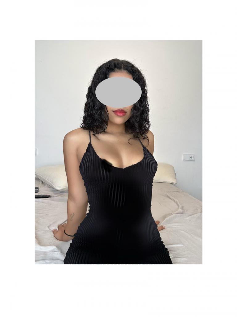 603913636: Chica busca chico en La Coruña