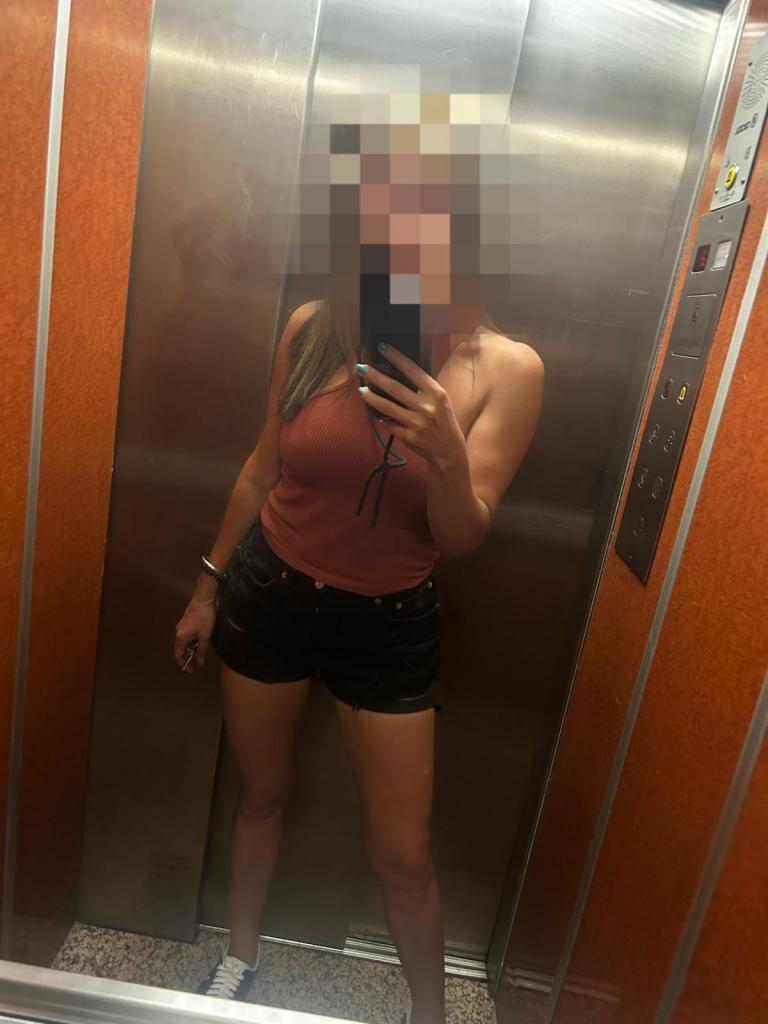 674200517: Chica busca chico en Madrid