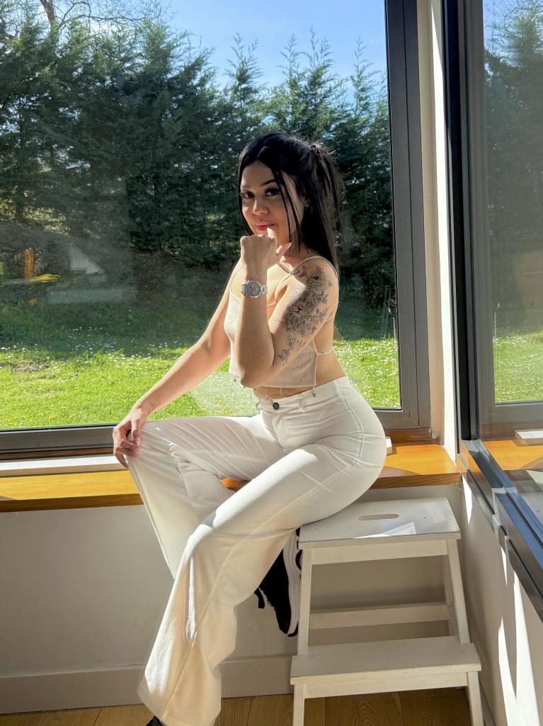 Chica busca chico en Tenerife: 