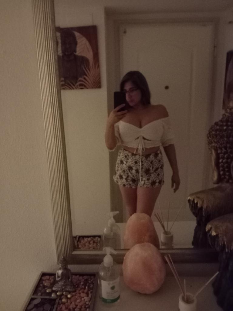 611305343: Chica busca chico en Valencia