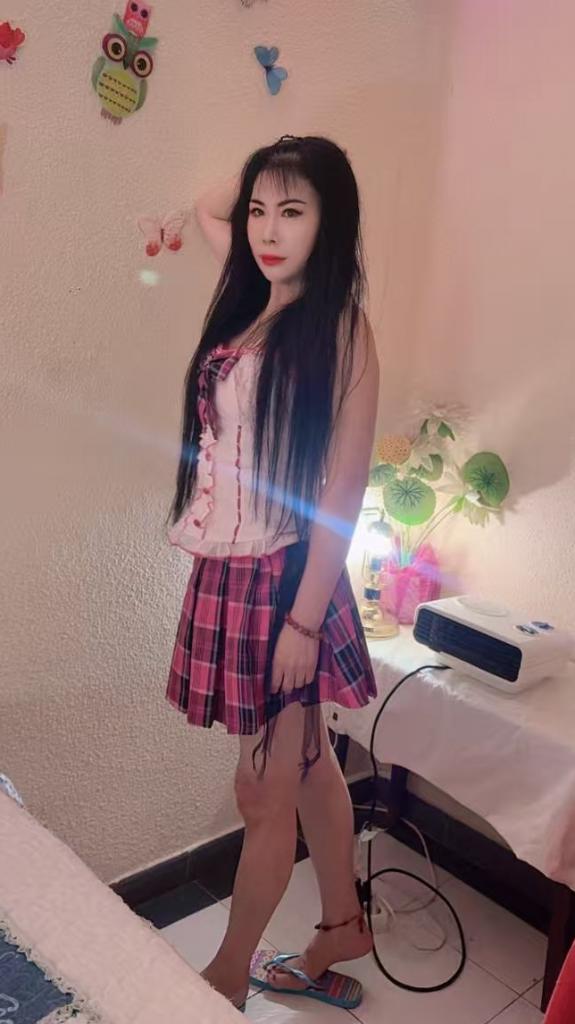 Chica busca chico en Lérida: 