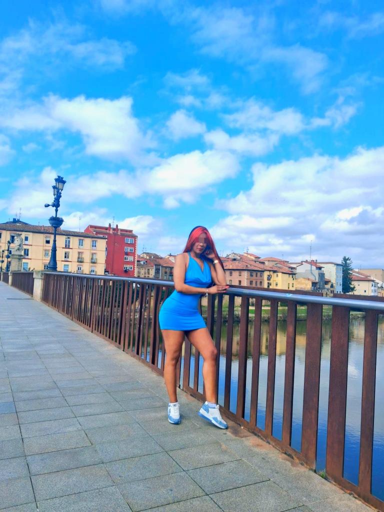 Chica busca chico en Burgos: 