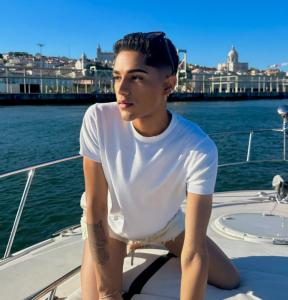 603789080: Chico busca chica en Madrid