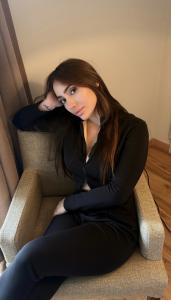 642023604: Chica busca chico en Madrid