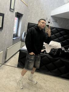 641784648: Chico busca chica en Madrid