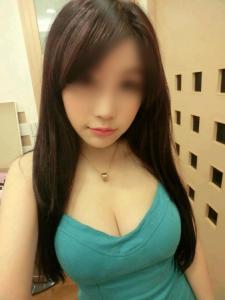 698636079: Chica busca chico en Barcelona