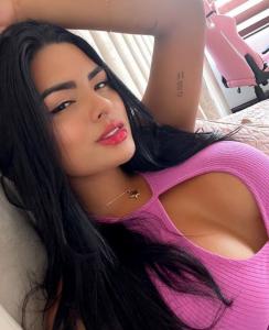 633261751: Chica busca chico en Madrid