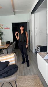 685246956: Chica busca chico en León