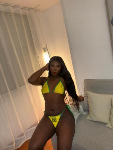 687304703: Transexual en Toledo