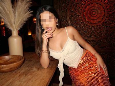 637939518: Chica busca chico en Málaga