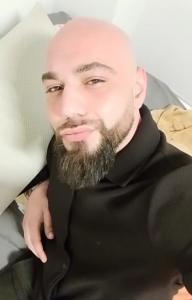 614026362: Chico busca chica en Málaga