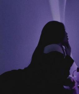 613817317: Chica busca chico en Pontevedra