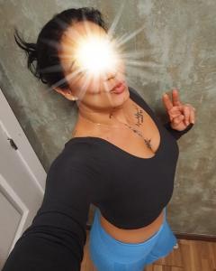 662437592: Chica busca chico en Huelva