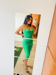 697624169: Chica busca chico en Málaga