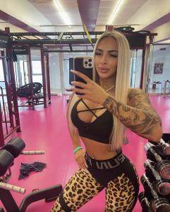 632789781: Chica busca chico en Málaga