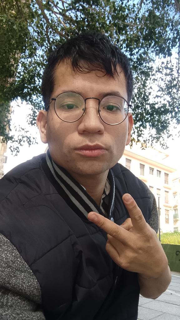 670622423: Chico busca chica en Alicante