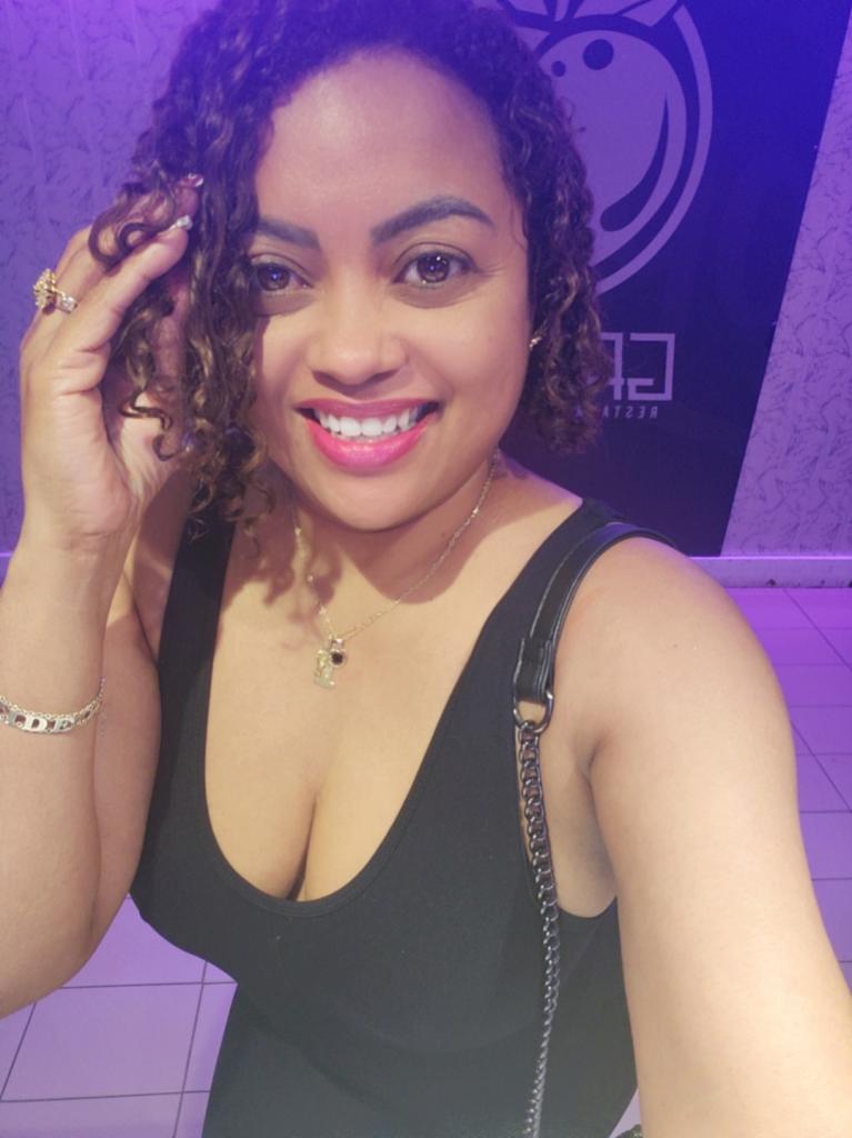 689739268: Chica busca chico en Zaragoza