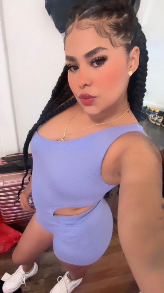 632683564: Chica busca chico en Granada