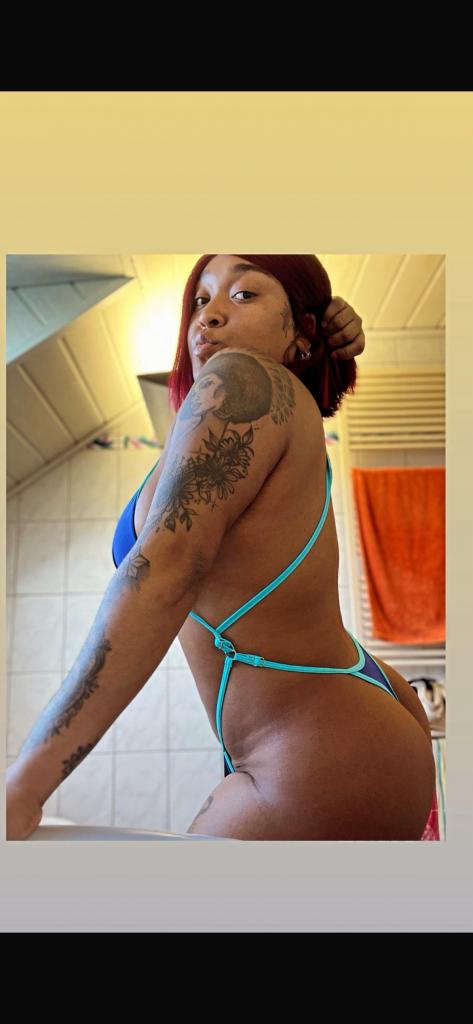 611180275: Chica busca chico en Tarragona