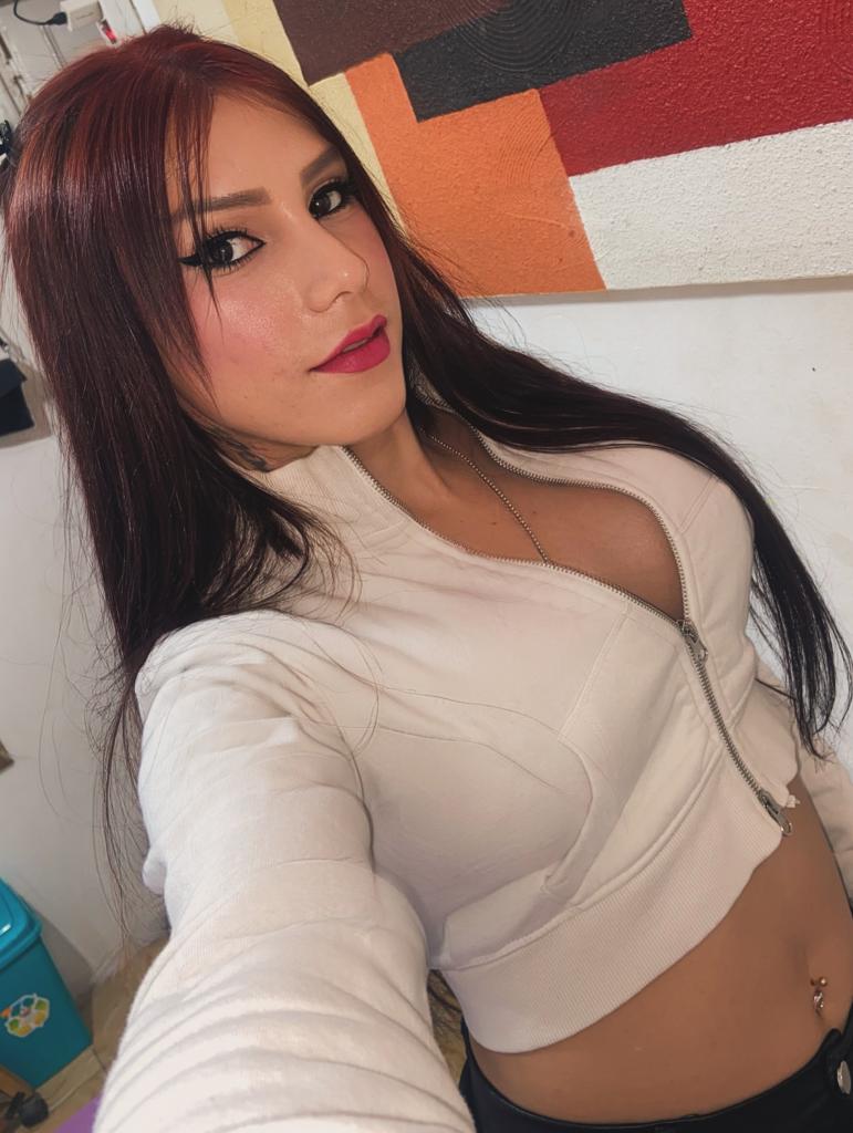 631329492: Travesti en Barcelona