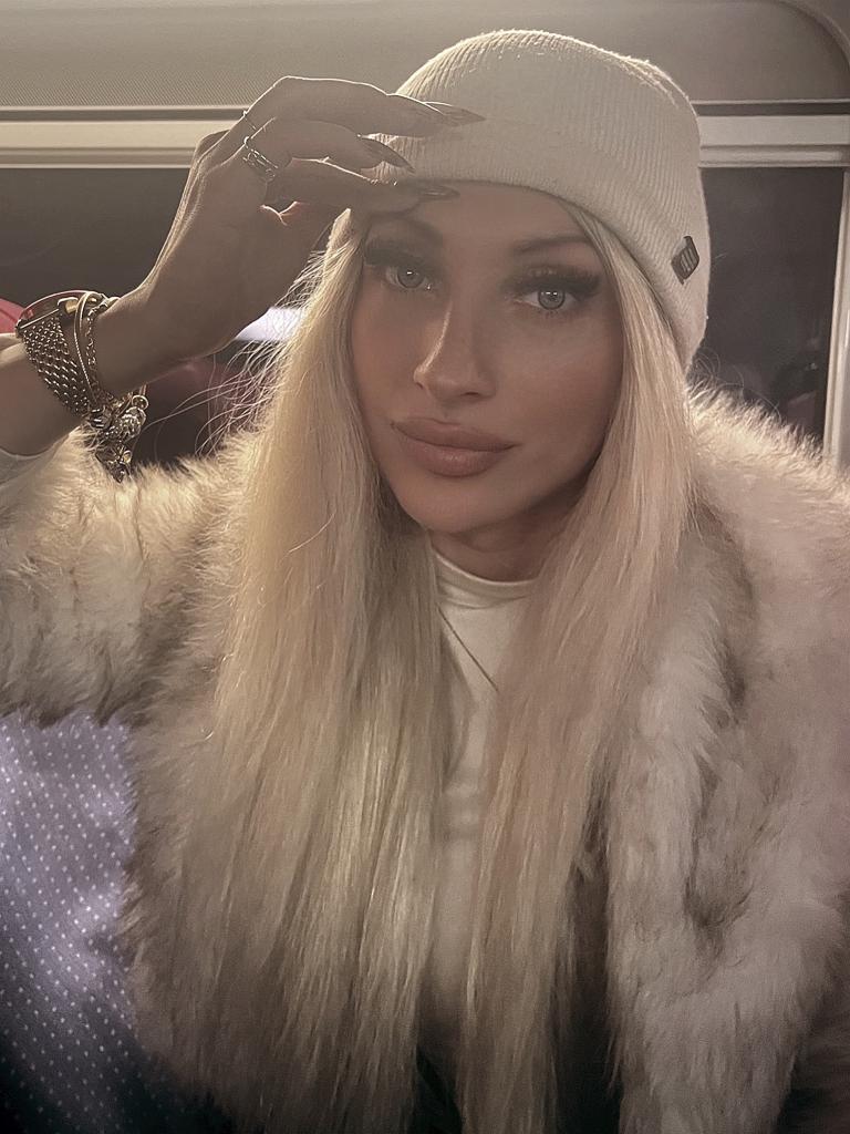 610196647: Travesti en Valencia