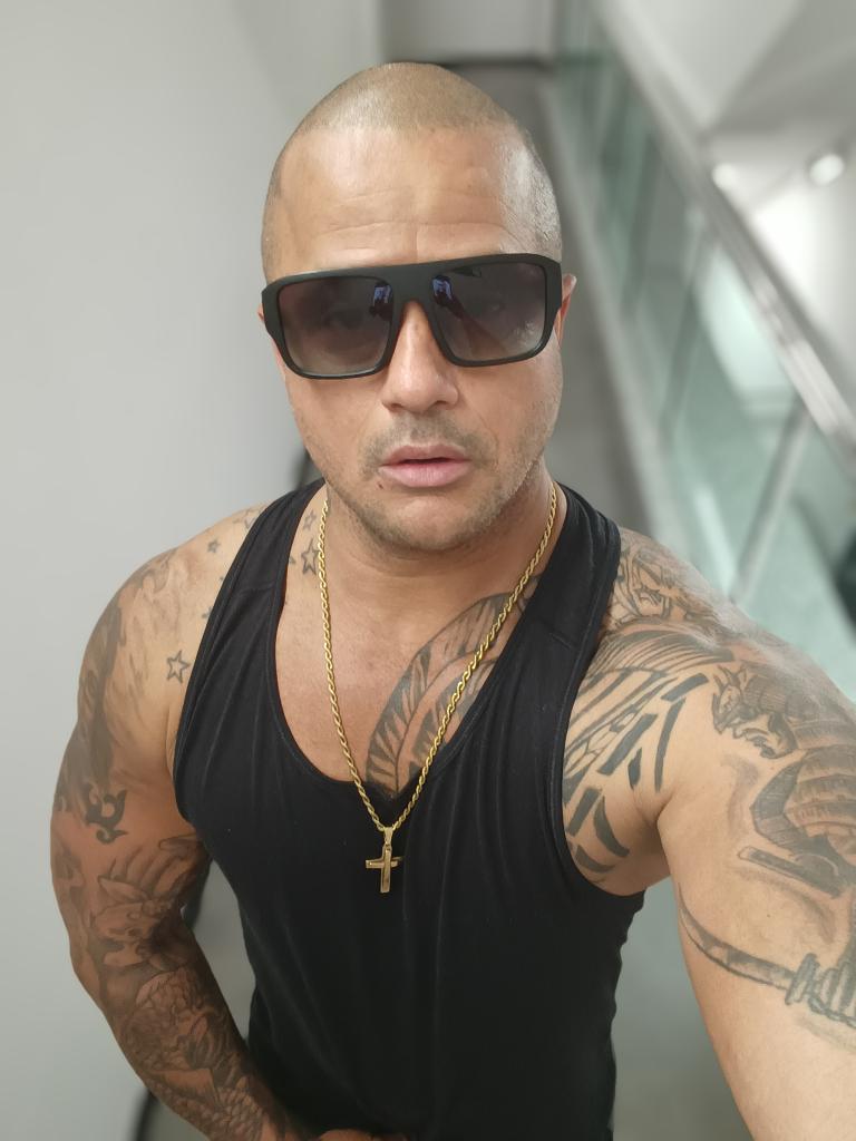 Chico busca chica en Castellón: 