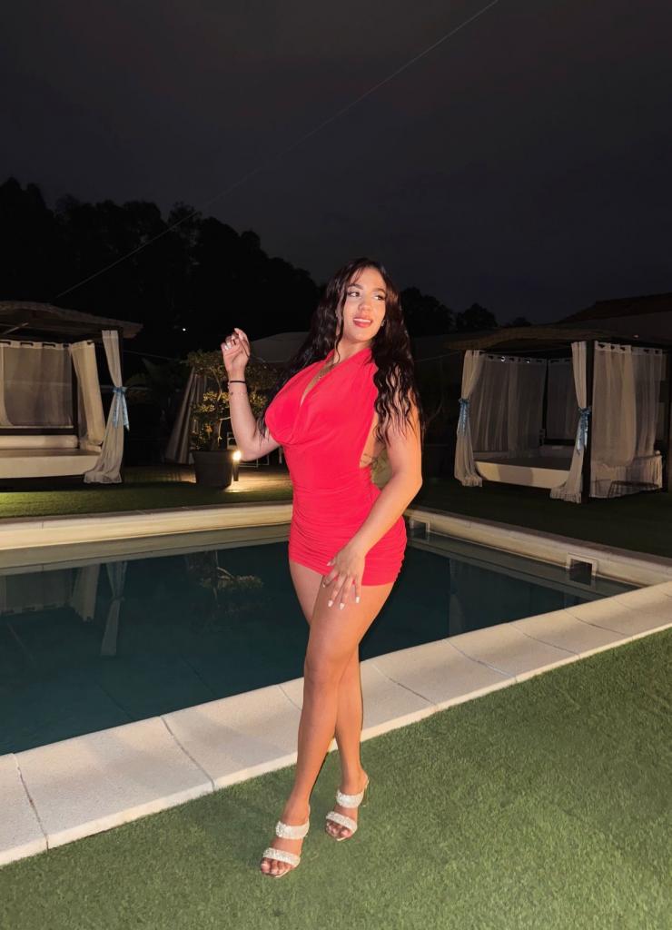 643490094: Chica busca chico en Almería