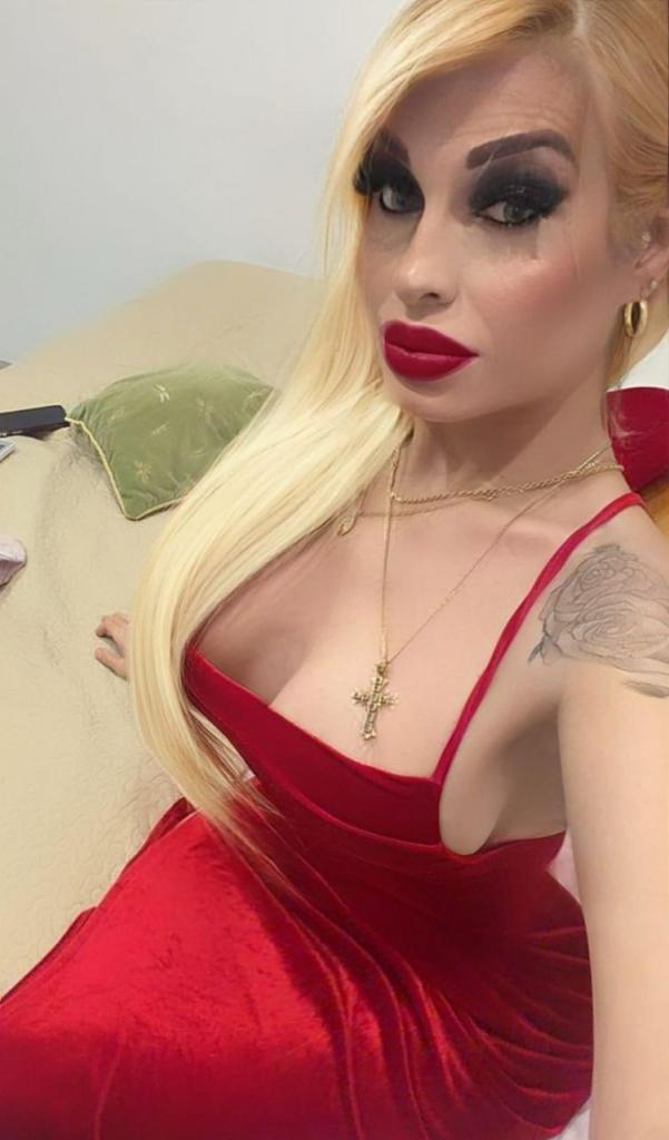 632981315: Transexual en Sevilla