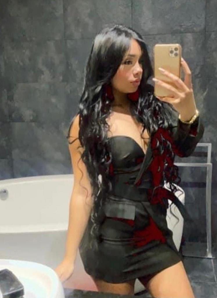 Chica busca chico en Tenerife: 