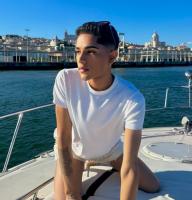 603789080: Chico busca chica en Madrid