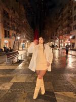 677313966: Chica busca chico en Barcelona