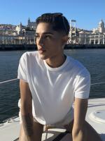 603789080: Chico busca chica en Barcelona