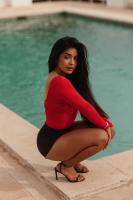 672539377: Chica busca chico en Ibiza