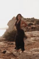 672539377: Chica busca chico en Ibiza